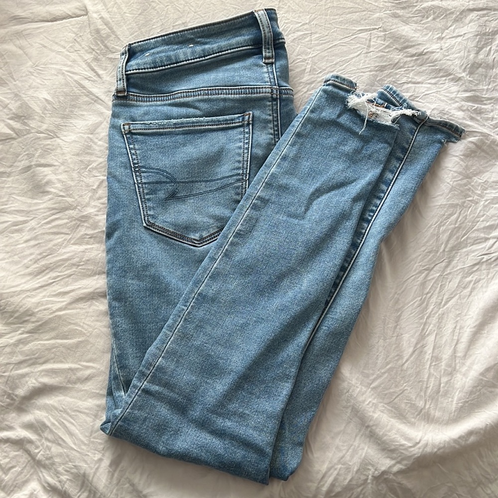 american eagle jeans - Picture 2 of 3